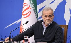 İran'da dolar tarihi zirve seviyesine ulaştı