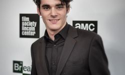 RJ Mitte neden öldü? Breaking Bad yıldızının ölümüyle ilgili açıklamalar
