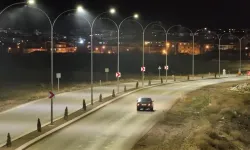 Afyon’da gündüz yanan sokak lambaları için çözüm: Köylerdeki sokak lambaları LED'e dönüşecek