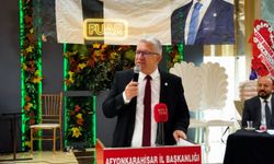 Afyon'da YENİ Parti kongresinde karşılıklı restleşme! Demirkırkan'dan Görgöz'e: “Biz çalışırken siz yoktunuz”