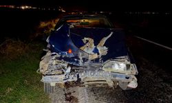 Afyon’da otomobil patpata arkadan çarptı: Patpat tarlaya uçtu, yaralılar var!