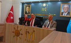 İYİ Partili Mısırlıoğlu: “İktidar dirilişle başladı, kuruluşla devam etti, soyuluşla sürdürdü ve şimdi çöküşe geldi”