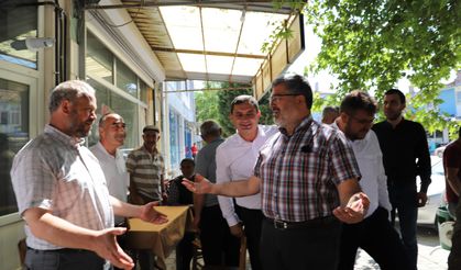 AK Partili Ali Özkaya: Çiftçilerimizin alım fiyatlarından memnun