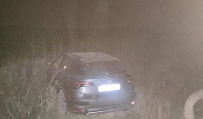 Afyon Sandıklı'da otomobil tarım arazisine girdi: Yaralılar var...