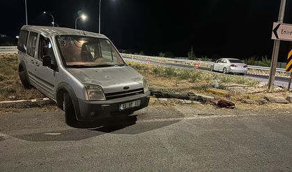 Afyon'da feci kaza: Bagaj kapağından fırlayan kişi öldü!