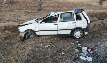 Afyon'da otomobil şarampole devrildi! 2'si çocuk 4 kişi yaralı