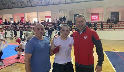 Eskişehirli kick boksçunun hedefi Türkiye Şampiyonluğu