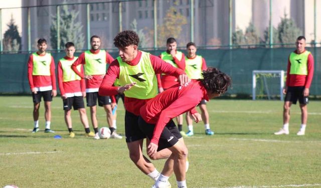 Afyonspor Beyoğlu Yeni Çarşı hazırlıklarını tamamladı