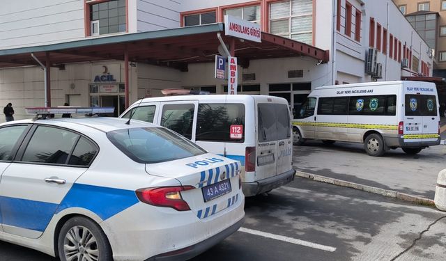 Kütahya'da emekli polis evinde iki sağlık görevlisini rehin aldı: Filmleri aratmayan kurtarma operasyonu düzenlendi