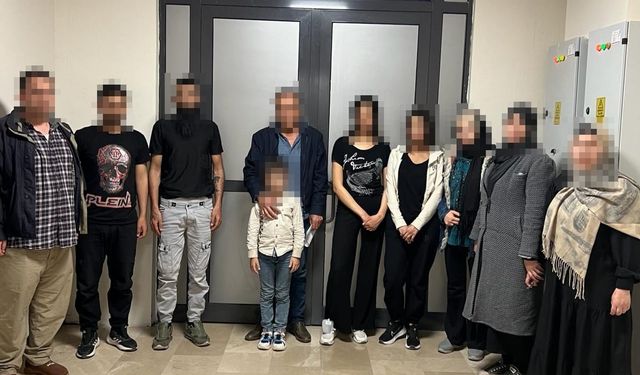 Afyon’da 9 kaçak Suriyeli yakalandı