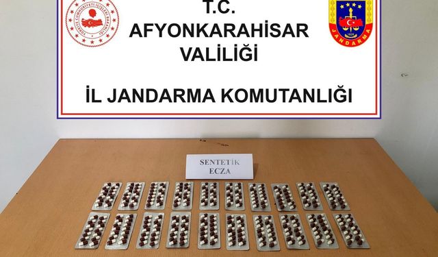 Afyon'u zehirleyecekti: İzmir'den getirdiği uyuşturucu maddeyi satamadan jandarmaya yakalandı