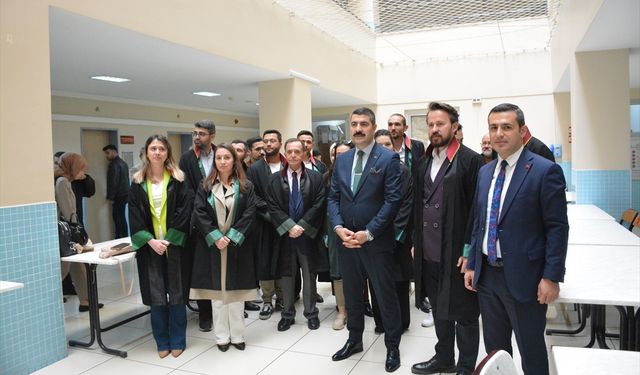 Akhisar'da Avukatlar Günü kutlandı