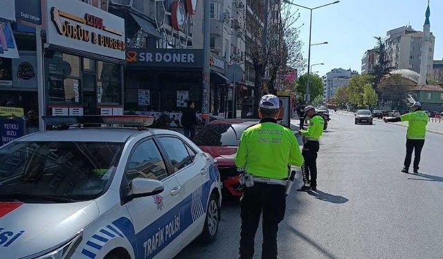 Eskişehir'de trafik denetimlerinde 11 milyon 715 bin 603 TL ceza kesildi