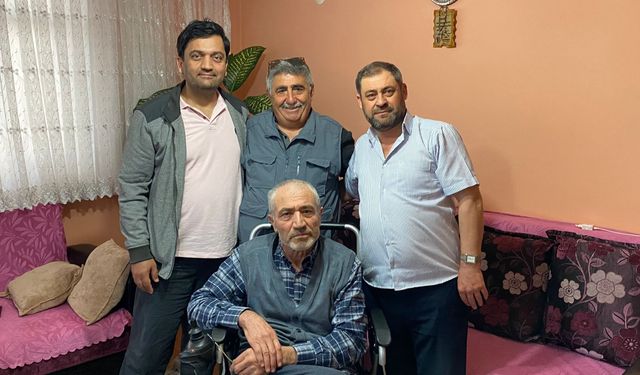 AFKEYDER’den Tınaztepe’ye anlamlı ziyaret: 42 yıldır evinden çıkamıyor… Gönül köprüsü kurdular