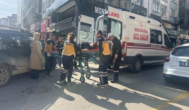 Araç yayanın üzerinden geçti
