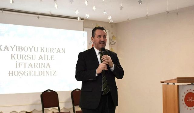 Bilecik'te oldu: Minik öğrenciler ve veliler iftarda buluştu