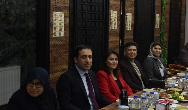 Şehitlerin hatıraları iftar yemeğinde anıldı