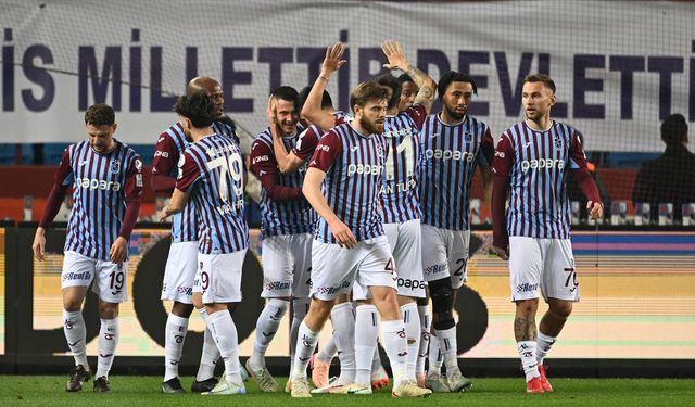 Trabzonspor, Çaykur Rizespor'u mağlup etti