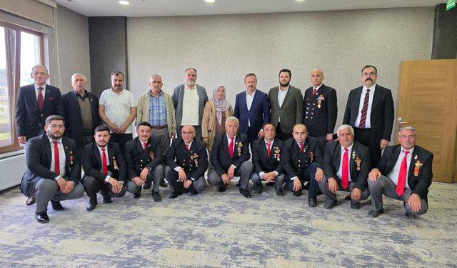 Yavuz Ağıralioğlu, Afyon'da Şehit Aileleri ve Gazilerle Buluştu
