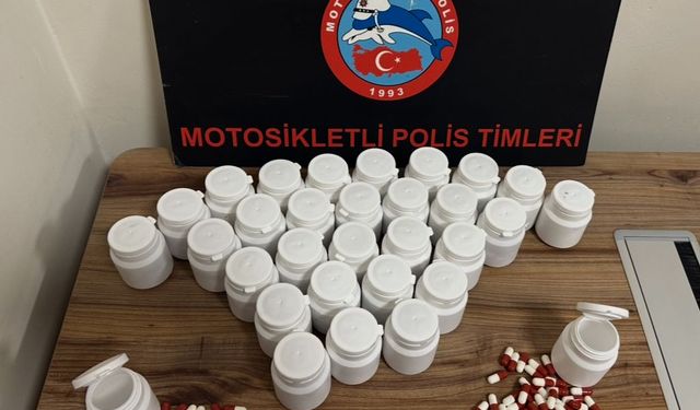 Yunusemre'de Otomobilde Uyuşturucu Yakalandı