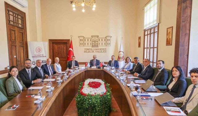 Eskişehir Valisi Hüseyin Aksoy, BEBKA Haziran Yönetim Kurulu Toplantısına Katıldı