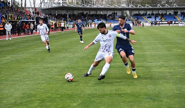 Kütahya’da 24 Yıllık Hasret Sona Erdi: Kütahyaspor Şampiyonluk Kupasına Kavuştu!