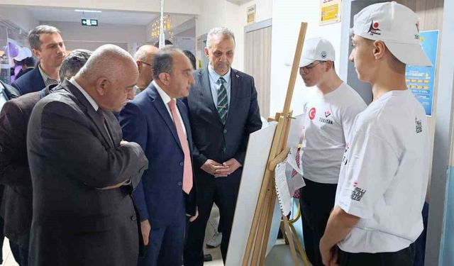 Proje Okulundan Büyük Başarı: 18 Projenin Tamamı TÜBİTAK 4006 Fuarı'na Kabul Edildi