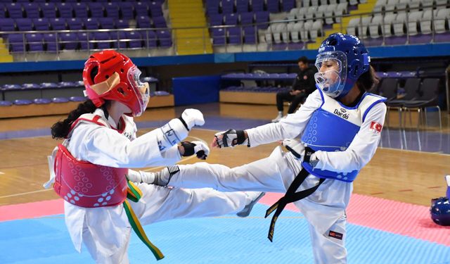 Afyon'da Gençlik Haftası Müsabakaları Tamamlandı
