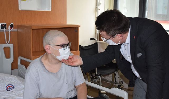 Afyon'da Lösemi tedavisi gören çocuklara bayram müjdesi: Bayramı evlerinde geçirecekler
