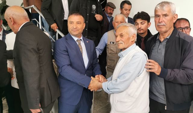 MHP Afyon İl Teşkilatı bayramlaştı: "Takip etmemiz gereken lider Sayın Devlet Bahçeli'dir"