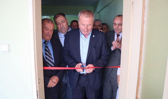 İYİ Parti Tatarlı Belde Başkanlığı hizmet binası açıldı: “Milletimizin sesini milletimizle birlikte yükselteceğiz"
