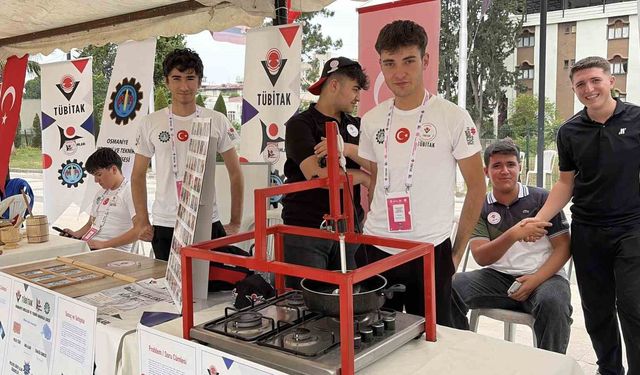 Osmaniye'de öğrencilerin bilim projeleri beğeni topladı: 62 proje sergilendi