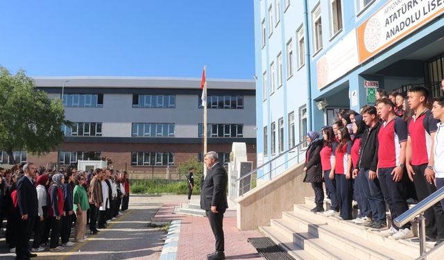 İl Milli Eğitim Müdürü Sünnetci: "9 Günlük Bayram Tatilinin Ardından Eğitim Başladı"