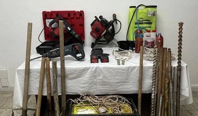 Kaçakçılık operasyonu: Onlarca kilo tütün, binlerce makaron, sahte içki… Neler var neler!