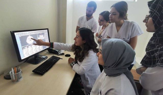 AFSÜ’den Ağız ve Diş Sağlığı’nda başarı: Diş dolgusu işlemlerinde yüzde 250, kanal tedavisinde yüzde 60 artış!