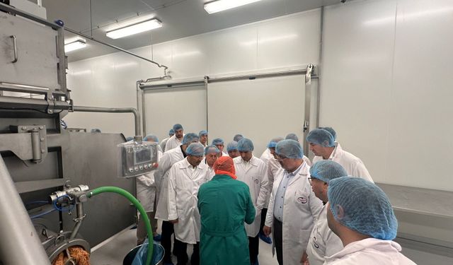 Afyon'un dev firması Almanya’da fabrika açtı: Sucuk üretip Avrupa'ya satacak, 120 kişi çalışacak!
