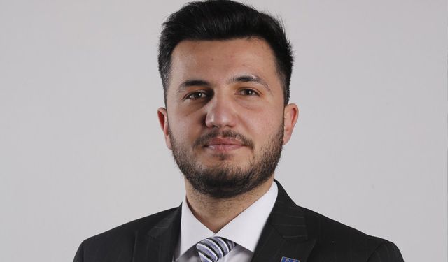 Anahtar Parti'den istifa haberlerine yalanlama: "Gençlik Kolları Başkanlığı görevime devam ediyorum"