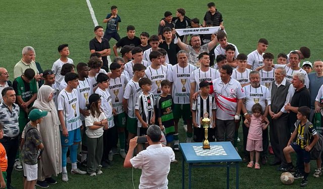Gönbeler Horanspor Şampiyonluk Kupasını Aldı