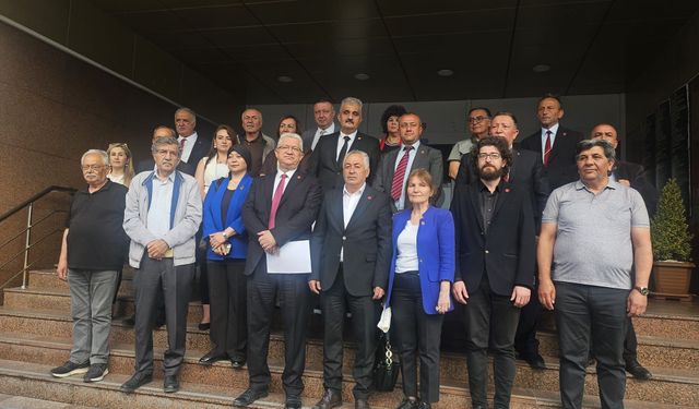 CHP’li Demirkırkan Gökhan Günal ile mesajlaşmalarını gösterdi: "Bence çok hafif kalmış, keşke daha ağır söyleseymişim"