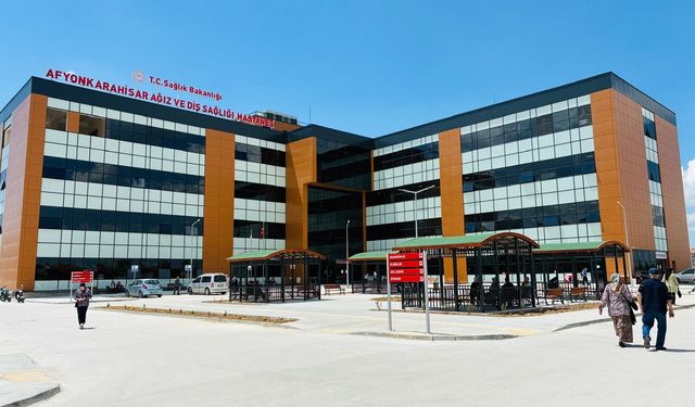 Ağız Ve Diş Hastanesi’nden göndermeli mesaj: 14 yıldır 7 gün 24 saat kesintisiz acil diş hizmeti sunuyoruz