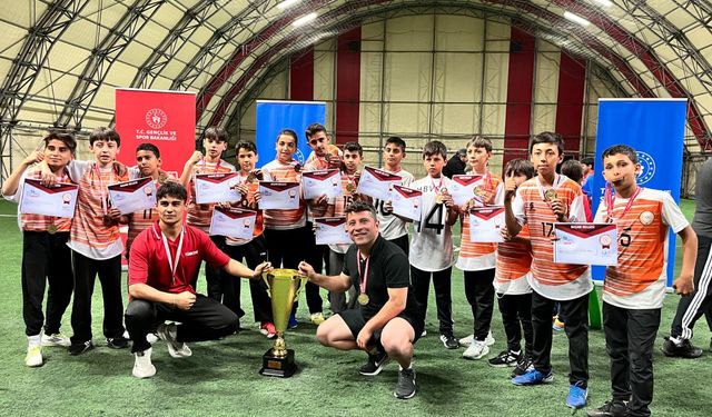 Kriket şampiyonu Afyon’da belli oldu