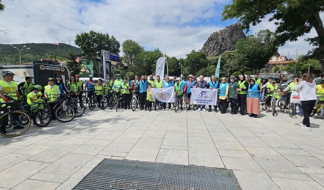Konya ve Afyon’da 13. Geleneksel Yeşilay Bisiklet Turu: Binlerce pedal bağımlılığa karşı