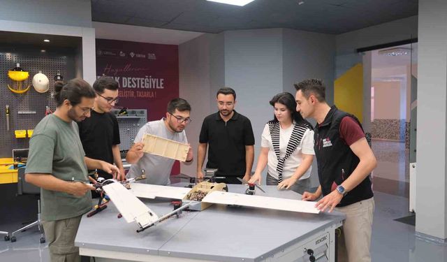 Milli Teknoloji Atölyesi'nde savunma sanayisine katkı sağlayacak projeler geliştiriliyor