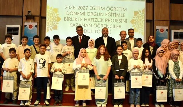 Kütahya’da Geleceğin Hafızları Ödüllendirildi: Örgün Eğitimle Birlikte Hafızlık Projesi Başladı