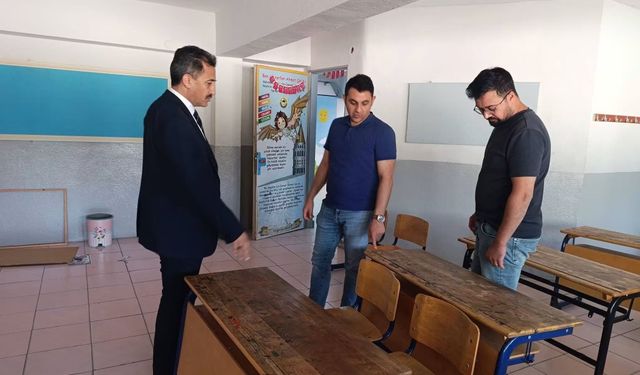 Okullar Yeni Döneme Hazırlanıyor: Bakım ve Onarım Çalışmaları Hız Kesmeden Devam Ediyor