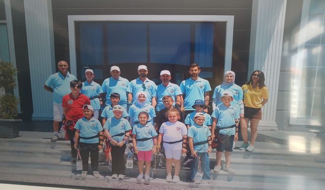 Afyon’da o okçuluk okulundan anlamlı etkinlik: Vefat eden sporcular anısına yarışma düzenlendi