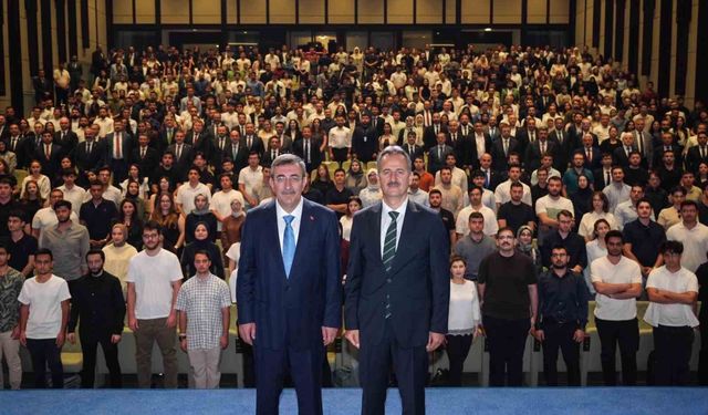 Cumhurbaşkanı Yardımcısı Yılmaz: "Savunma Sanayiinde Hedefimiz İlk 10 İhracatçı Ülke Arasına Girmek"