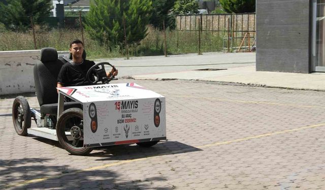 Samsun'da Öğrenciler Hurda Malzemelerden Elektrikli Araç Üretti: Şimdi Otonom Park Hedefi
