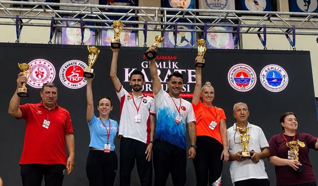 Afyon spor kulübünden 13 ülke arasında büyük başarı: 12 madalya ve kupa Afyon'a geldi