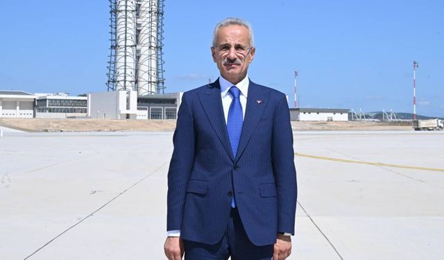 Bakan Uraloğlu: "2026'da 237 Bin Kişi İHA Pilotu Olmak İçin Başvurdu"